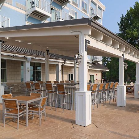 Hampton Inn & Suites Manistee, Mi Екстериор снимка