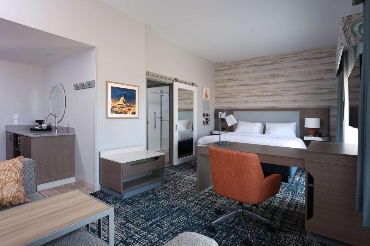Hampton Inn & Suites Manistee, Mi Екстериор снимка