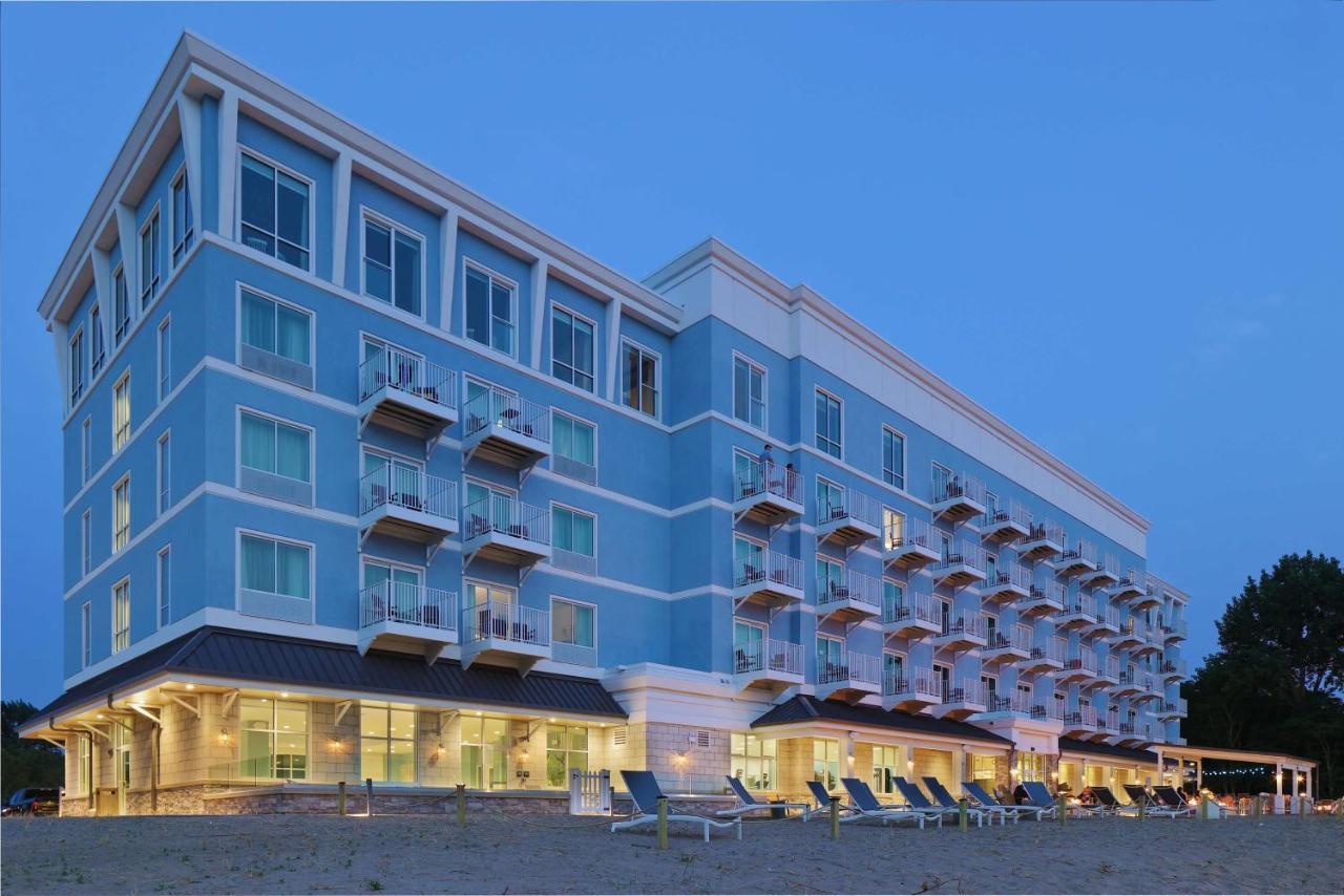 Hampton Inn & Suites Manistee, Mi Екстериор снимка