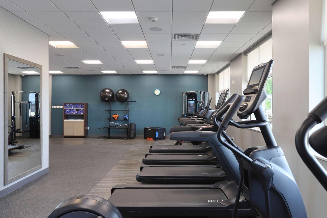 Hampton Inn & Suites Manistee, Mi Екстериор снимка