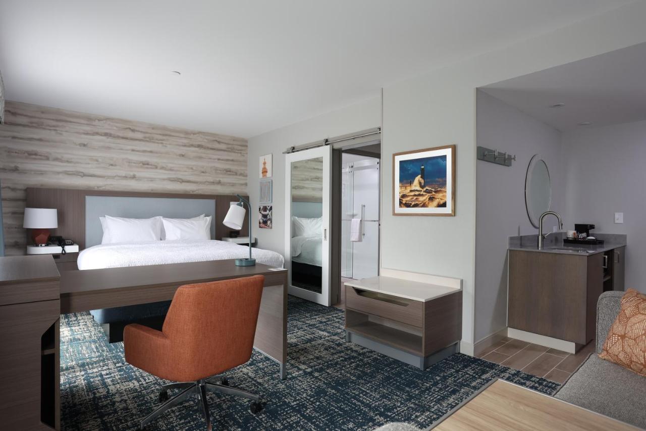Hampton Inn & Suites Manistee, Mi Екстериор снимка